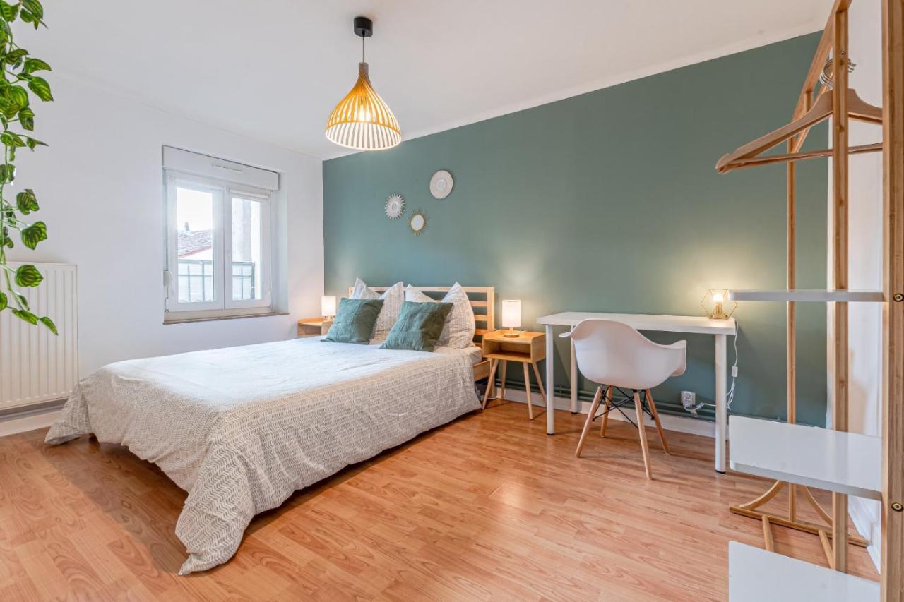 1 Studio & 4 Appts - 1 A 4 Lits - 1 A 7 Pers - 1 Immeuble - Confort, Flexibilite ------ English - 1 Studio & 4 Apts - 1 To 4 Beds - 1 To 7 Guests - Same Building - Comfort, Flexibility Hayange 外观 照片