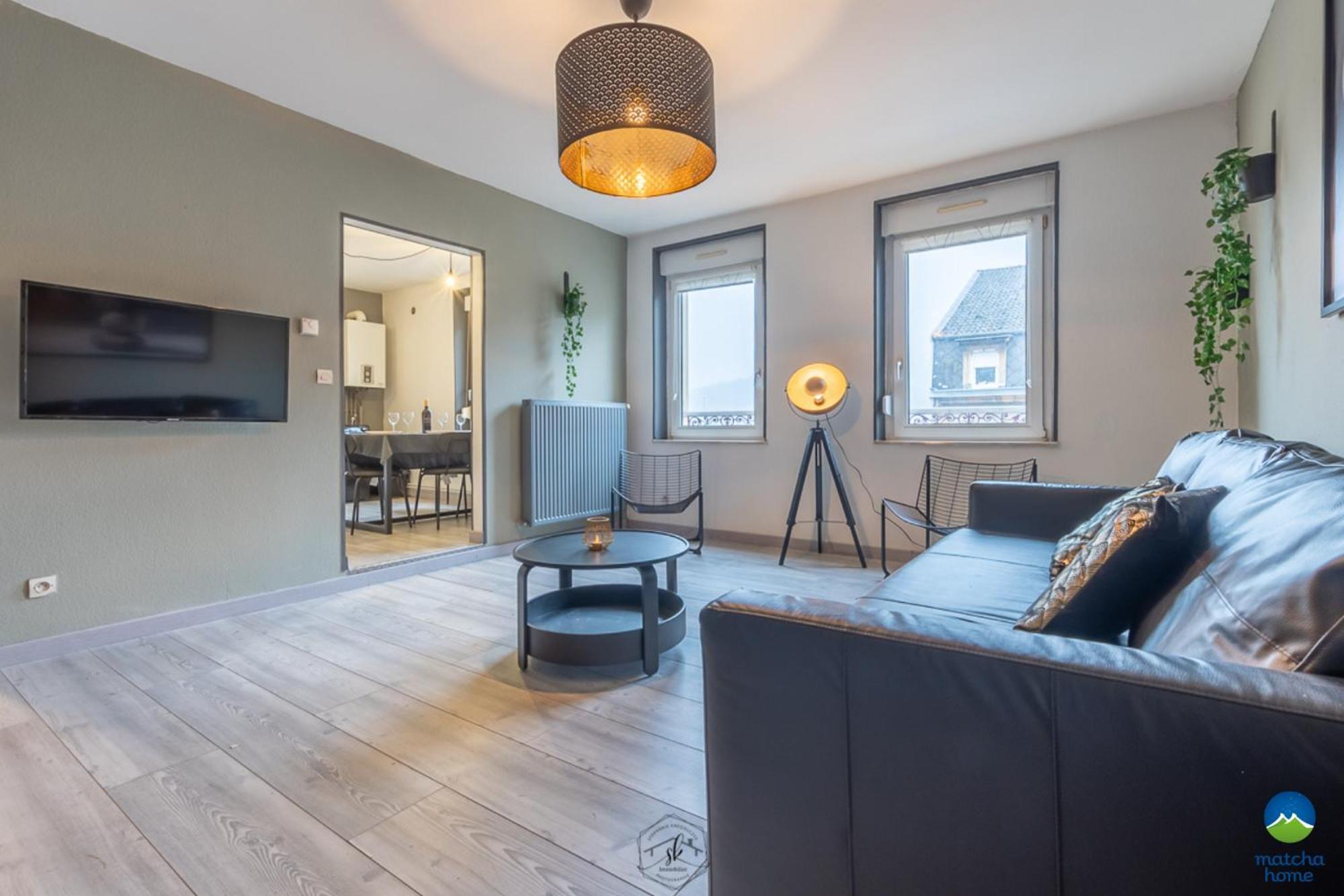 1 Studio & 4 Appts - 1 A 4 Lits - 1 A 7 Pers - 1 Immeuble - Confort, Flexibilite ------ English - 1 Studio & 4 Apts - 1 To 4 Beds - 1 To 7 Guests - Same Building - Comfort, Flexibility Hayange 外观 照片