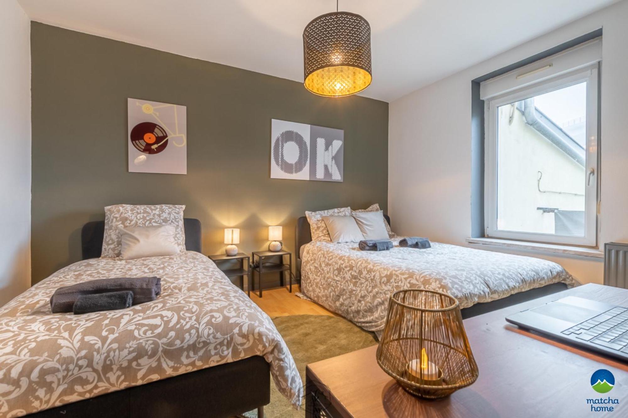1 Studio & 4 Appts - 1 A 4 Lits - 1 A 7 Pers - 1 Immeuble - Confort, Flexibilite ------ English - 1 Studio & 4 Apts - 1 To 4 Beds - 1 To 7 Guests - Same Building - Comfort, Flexibility Hayange 外观 照片