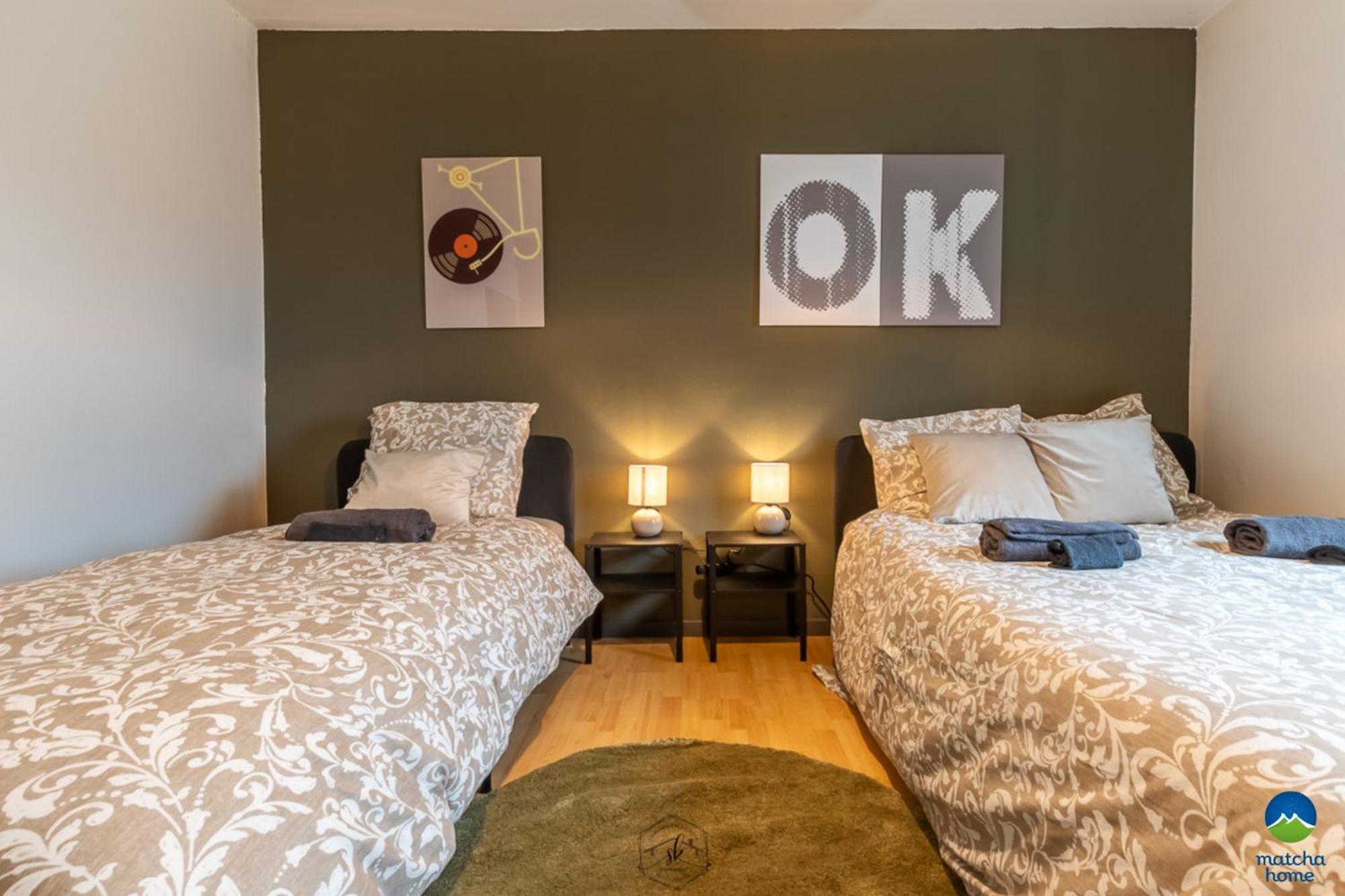 1 Studio & 4 Appts - 1 A 4 Lits - 1 A 7 Pers - 1 Immeuble - Confort, Flexibilite ------ English - 1 Studio & 4 Apts - 1 To 4 Beds - 1 To 7 Guests - Same Building - Comfort, Flexibility Hayange 外观 照片
